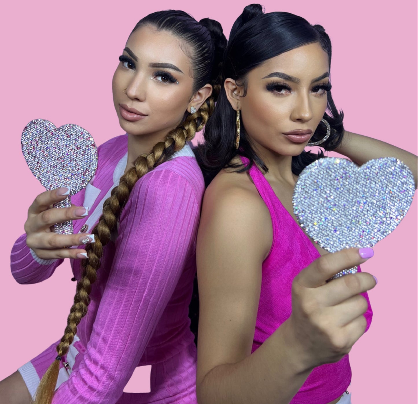 𝐁𝐥𝐢𝐧𝐠𝐞𝐝 𝐎𝐮𝐭 𝐌𝐢𝐫𝐫𝐨𝐫